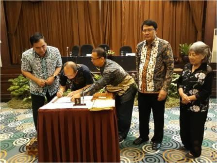 Kerja Sama Internasional Sekolah Tinggi Elektronika dan Komputer (STEKOM) dan Hebei Normal University (HNU)