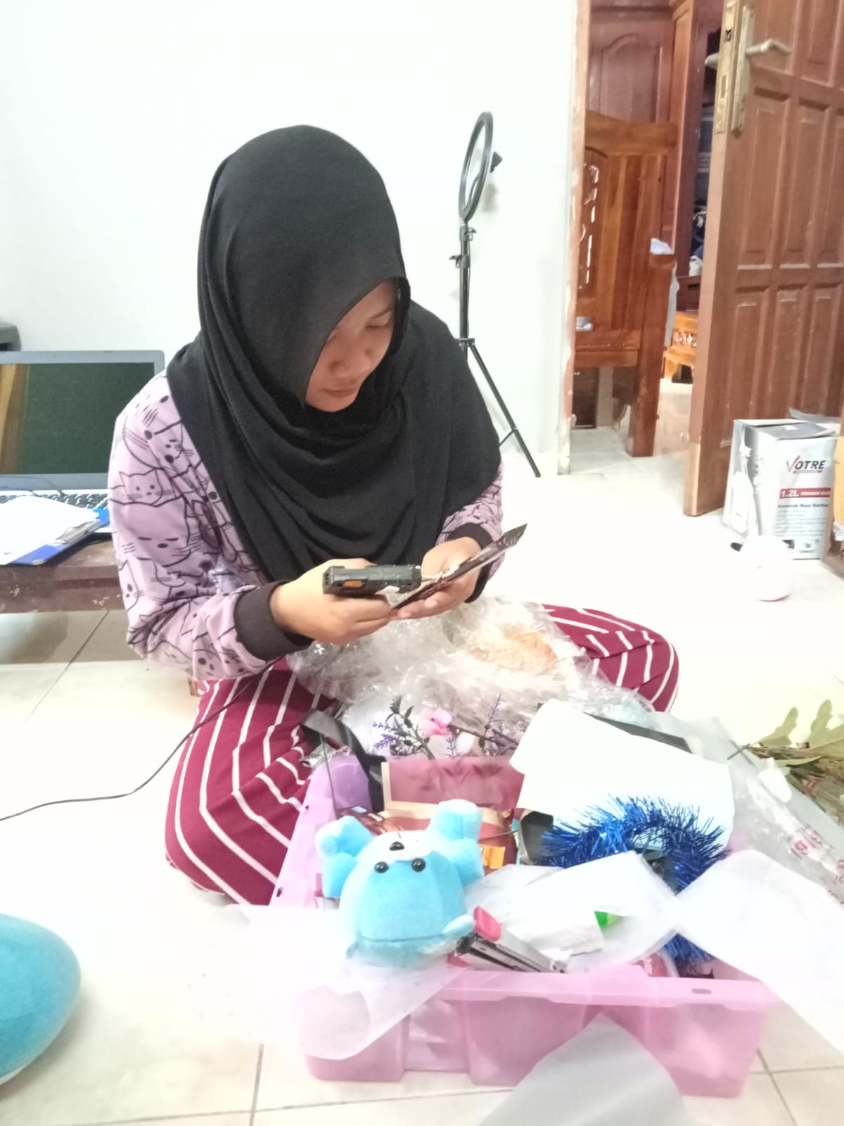 Aku Tak Bisa Jauh Dari Rejeki 
