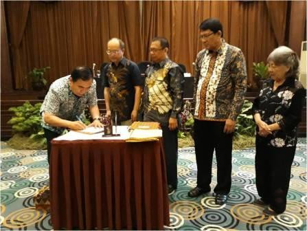 Kerja Sama Internasional Sekolah Tinggi Elektronika dan Komputer (STEKOM) dan Hebei Normal University (HNU)