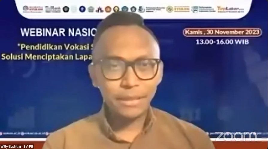 WEBINAR NASIONAL Pendidikan Vokasi sebegai Solusi Menciptakan Lapangan Kerja