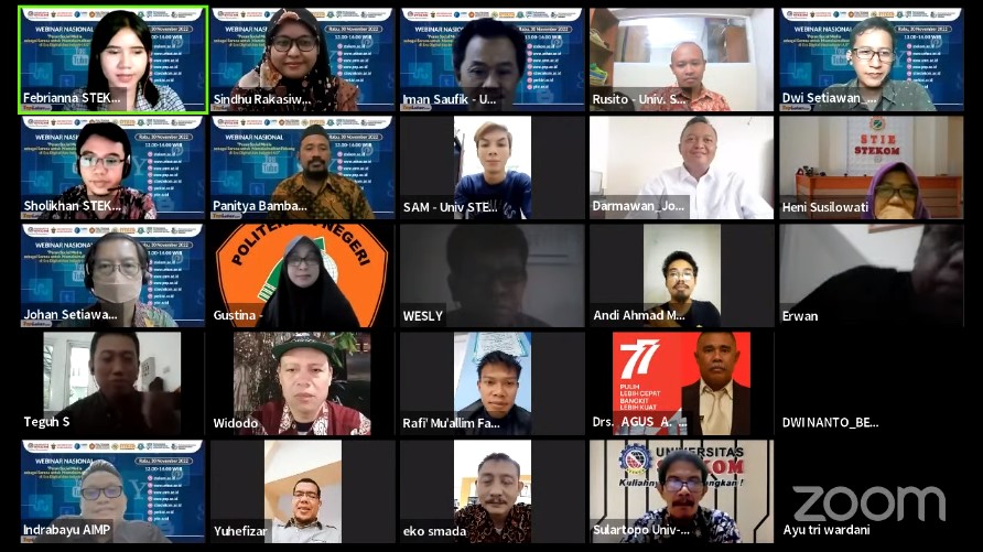 WEBINAR NASIONAL Peran Social Media sebagai untuk Memaksimalkan Peluang di Era Digital dan Industri 4.0