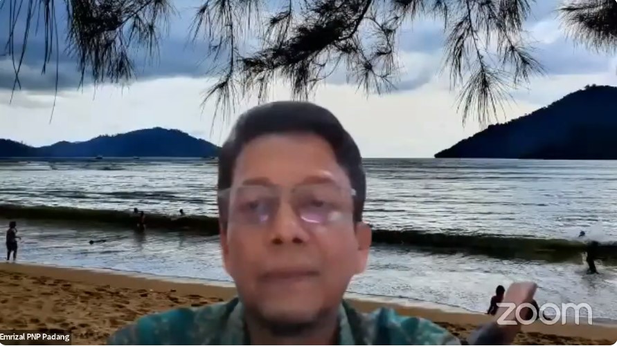 WEBINAR NASIONAL Peran Manajemen dalam Meningkatkan Daya Saing Perusahaan di Era Disruptif