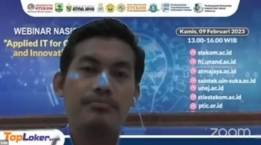 WEBINAR NASIONAL Applied IT for Creativity and Innovativeness