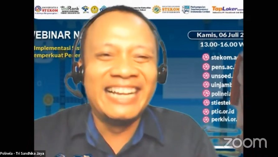 WEBINAR NASIONAL Implementasi Sistem Informasi Guna Memperkuat Penerapan Strategi Bisnis