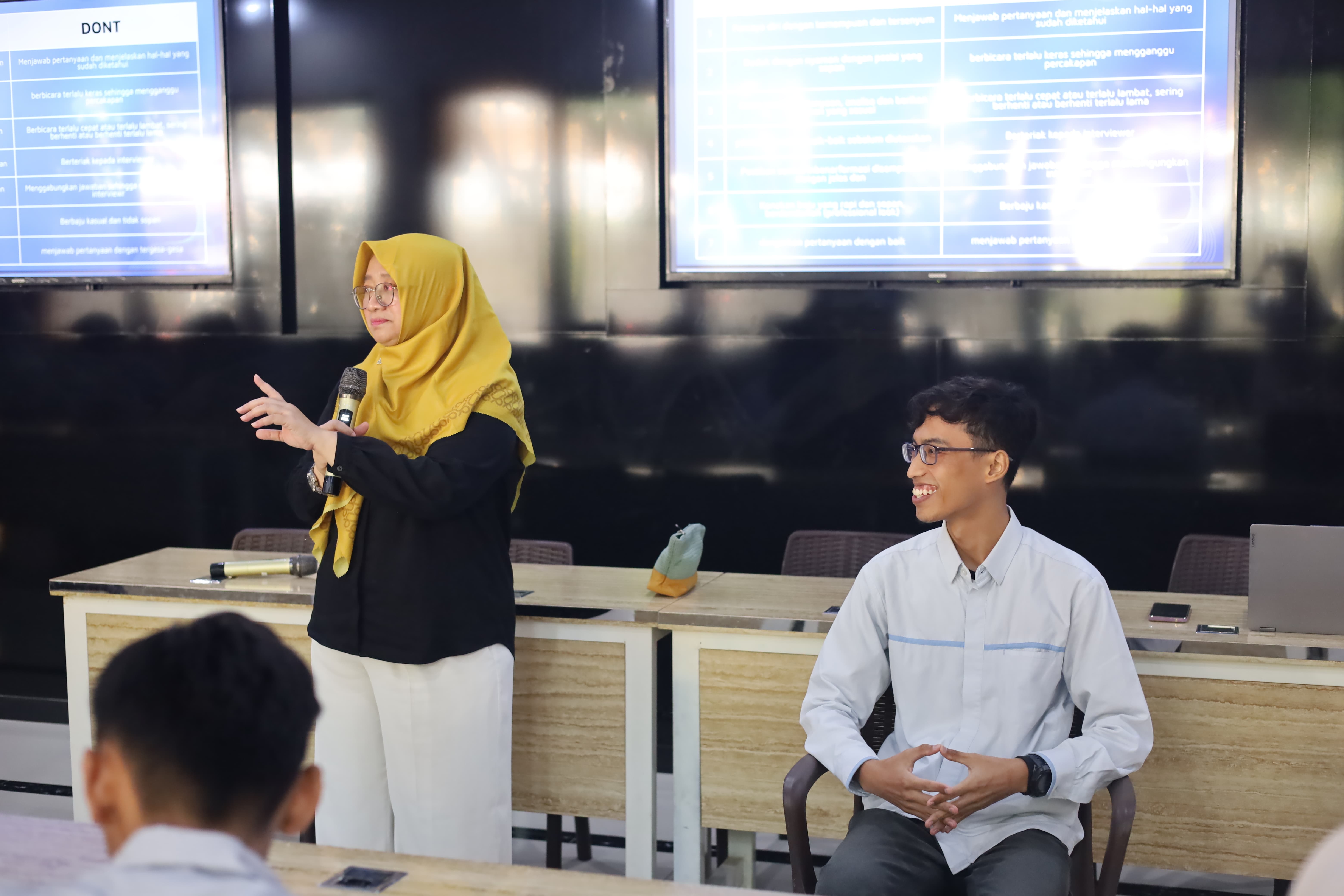 Kuliah Umum Korporasi #27: Strategi Jitu Hadapi Interview dan Susun CV Profesional