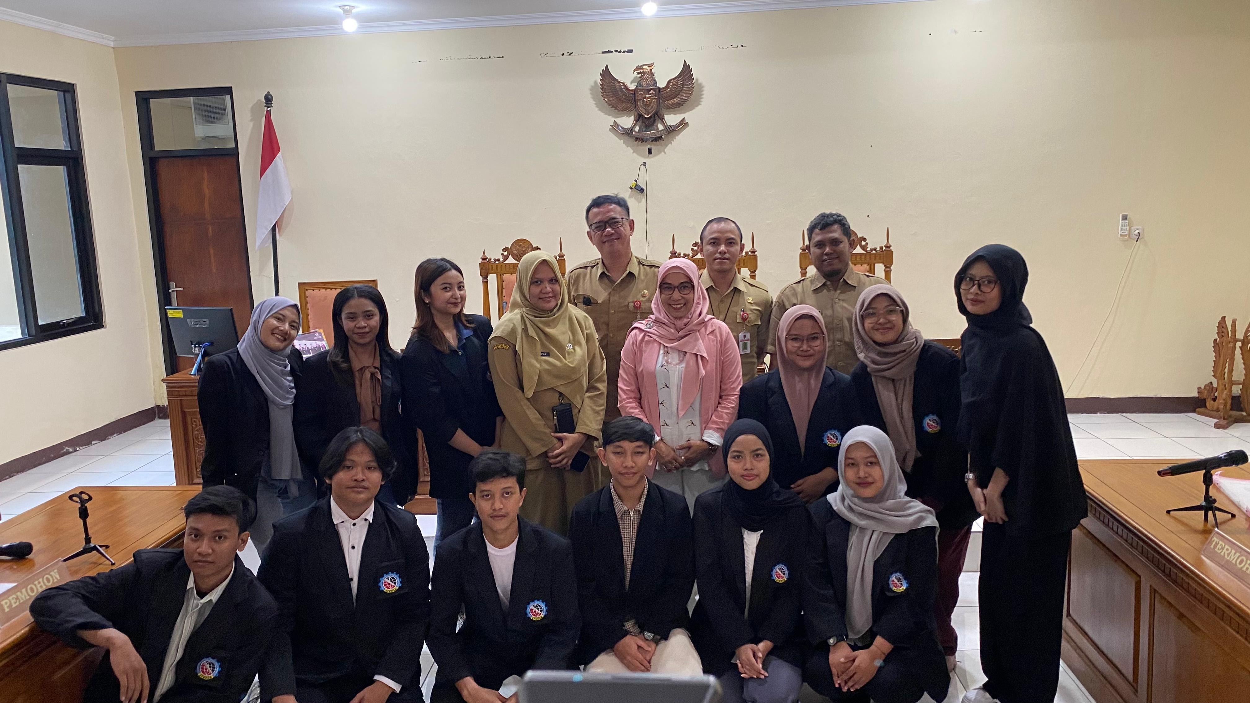 Kunjungan Edukasi Mahasiswa Universitas STEKOM ke Komisi Informasi Jateng: Tingkatkan Wawasan tentang Transparansi di Era Digital