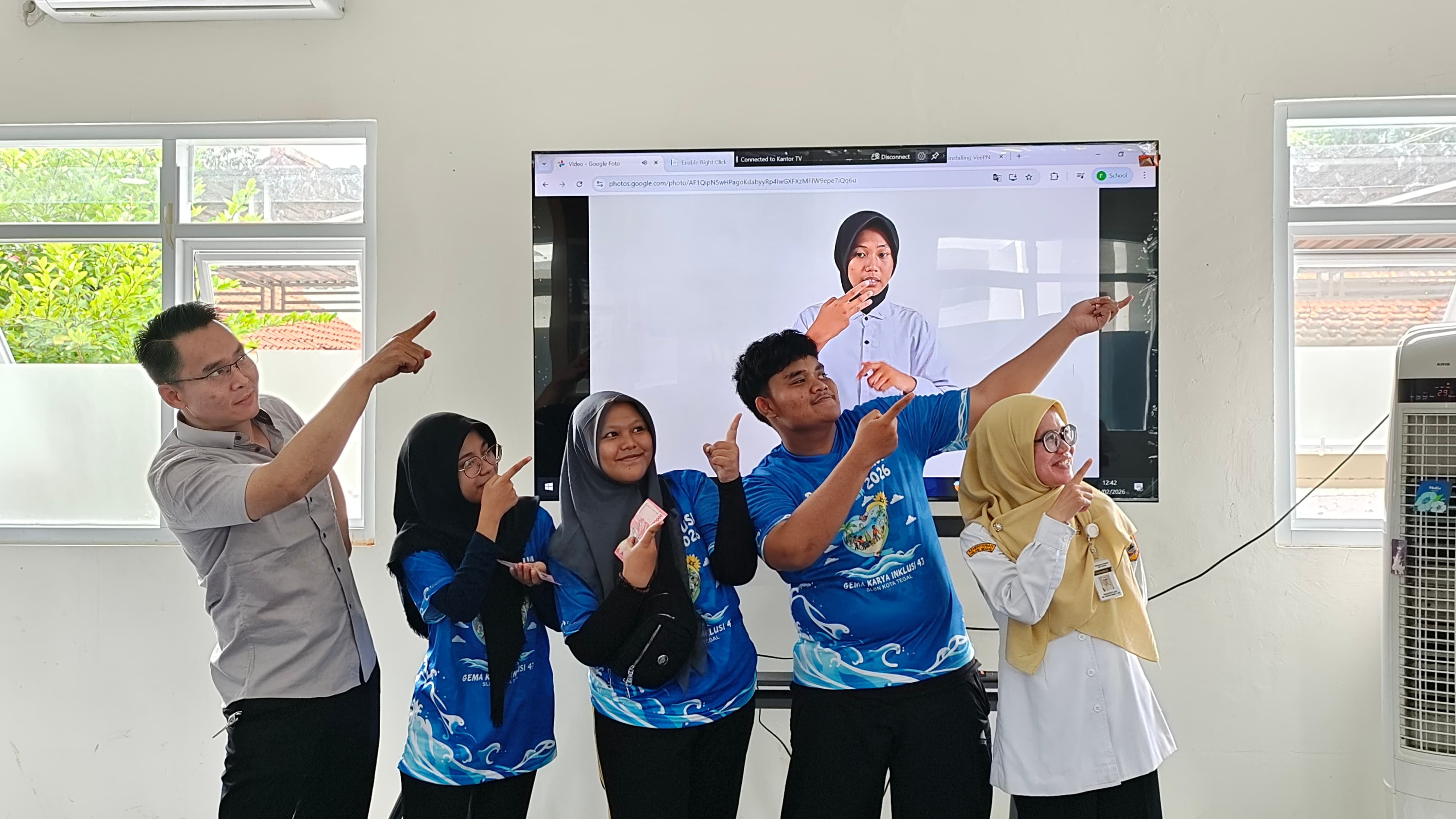 Pembuatan Video CV dan Pemilihan Duta Kebekerjaan, Universitas Sains dan Teknologi Komputer Dorong Kepercayaan Diri Siswa SLB Negeri Tegal