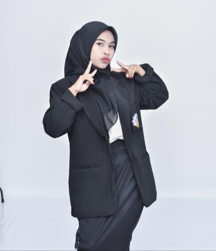 Penghargaan Mahasiswa dalam Inspiring Student Series ke-12 Universitas STEKOM dengan Naskah Karya “Tidak Ada yang Menghalangimu untuk Berkuliah”
