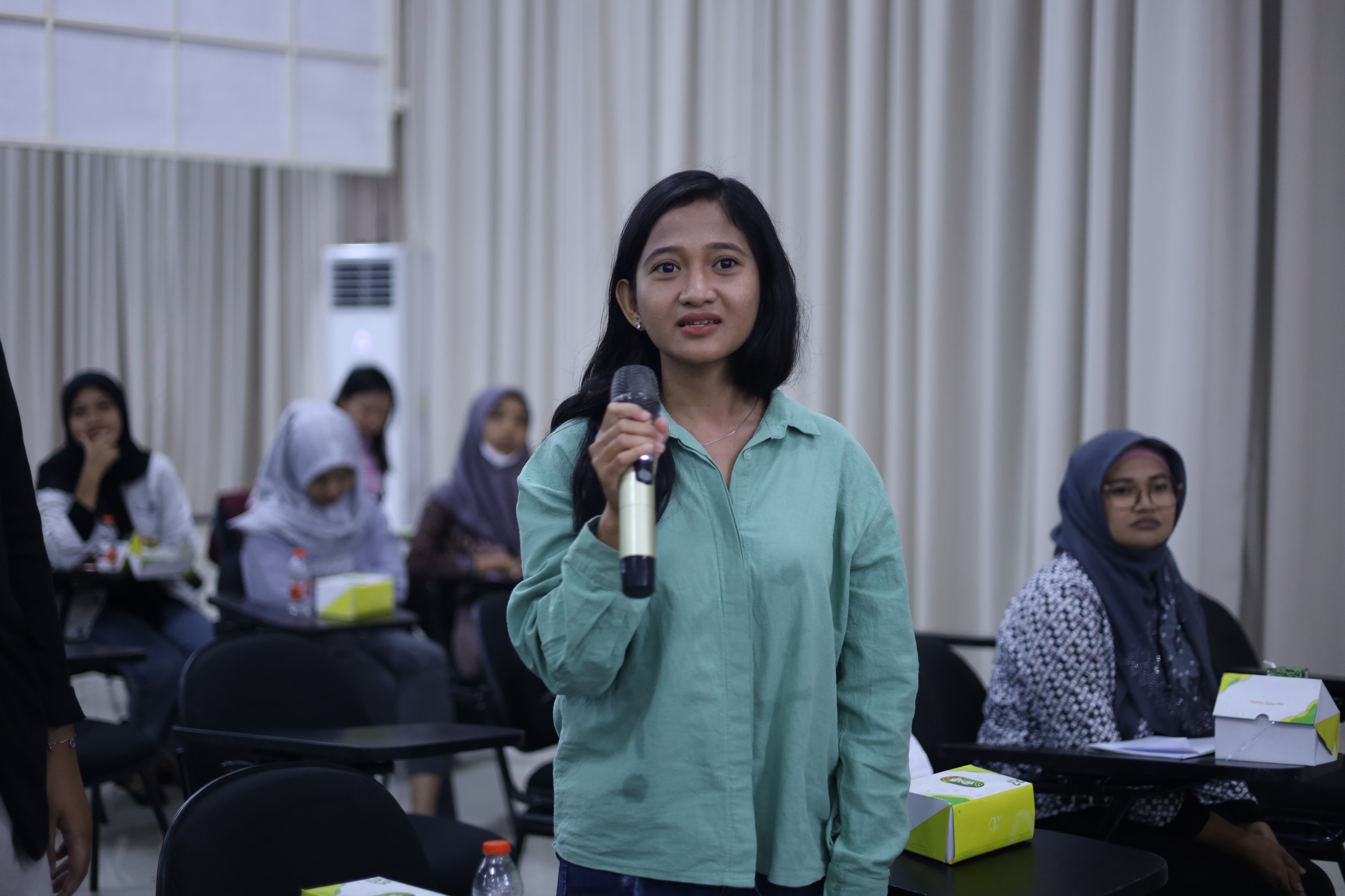 Pengukuhan Relawan Pajak dan Pembentukan Tax Center Perdana di Universitas STEKOM