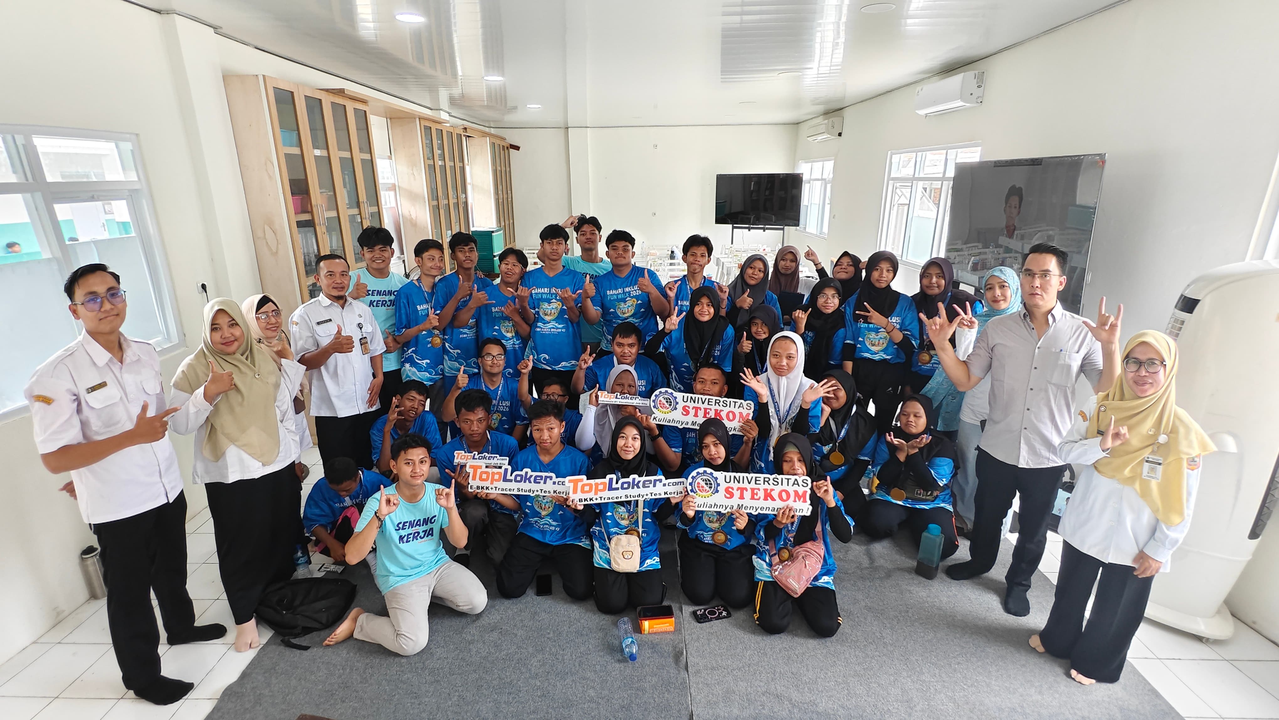 Program Kakak Asuh–Adik Asuh Jadi Langkah Awal Universitas Stekom Siapkan Siswa SLB Negeri Tegal Siap Kerja