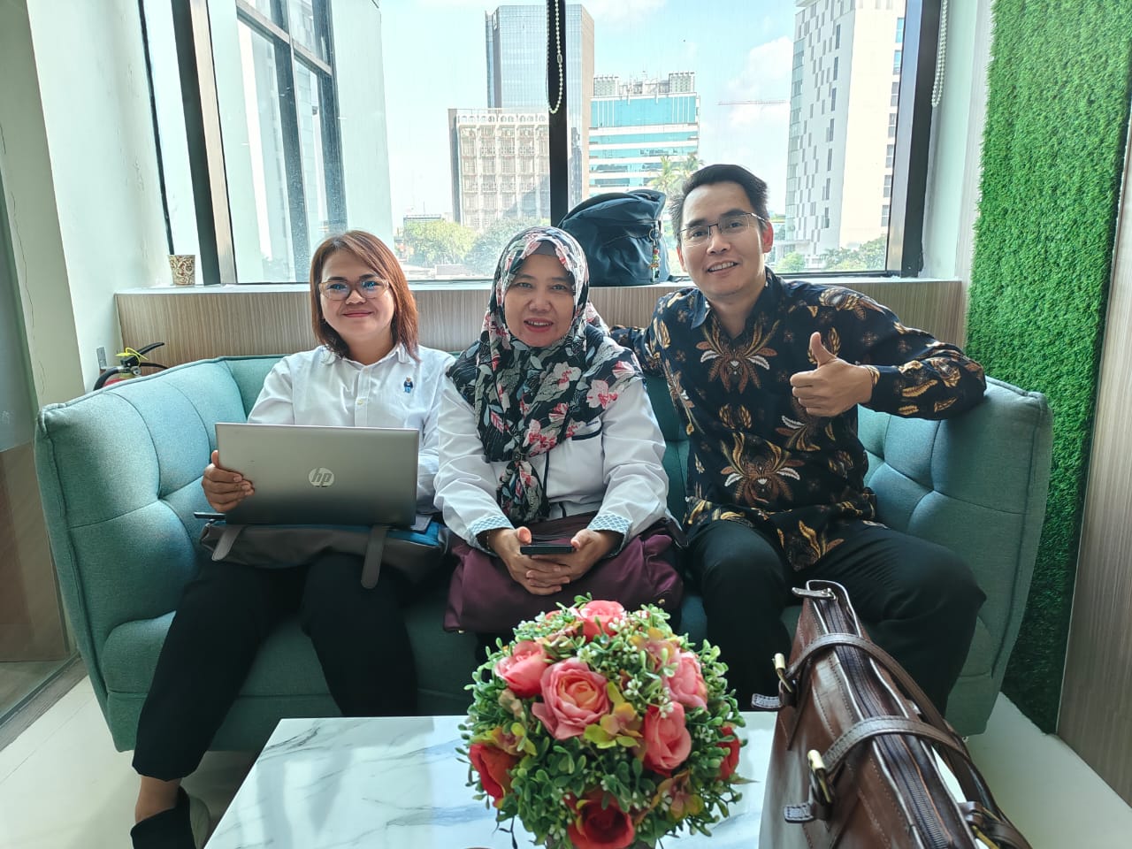 Toploker.com Diakui Resmi Sebagai Job Portal oleh Kemnaker, Universitas STEKOM Hadiri Undangan Silaturahmi bersama Menteri Ketenagakerjaan