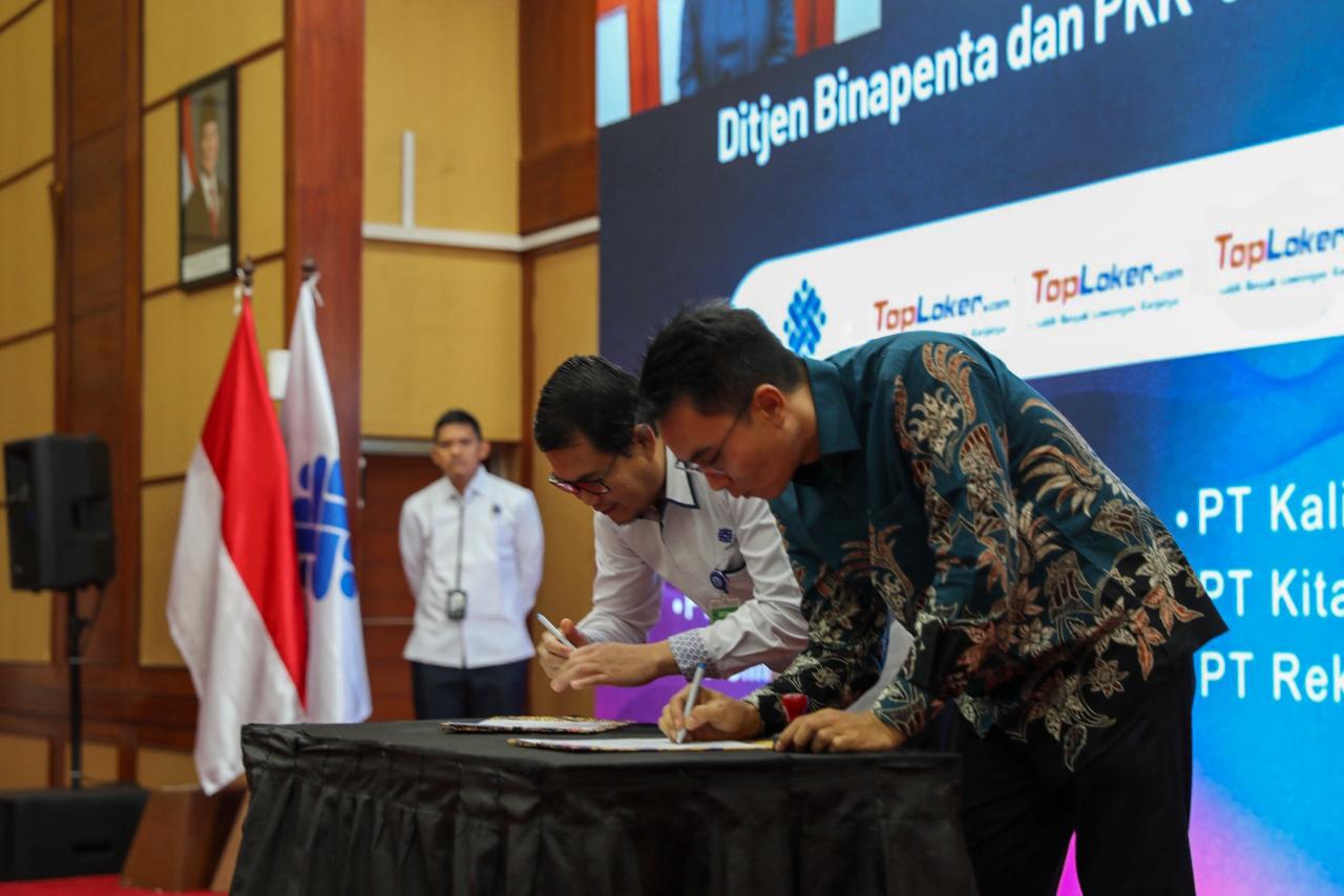 Universitas STEKOM Berpartisipasi dalam Peningkatan Kapasitas Layanan Kewirausahaan bersama Kementerian Ketenagakerjaan