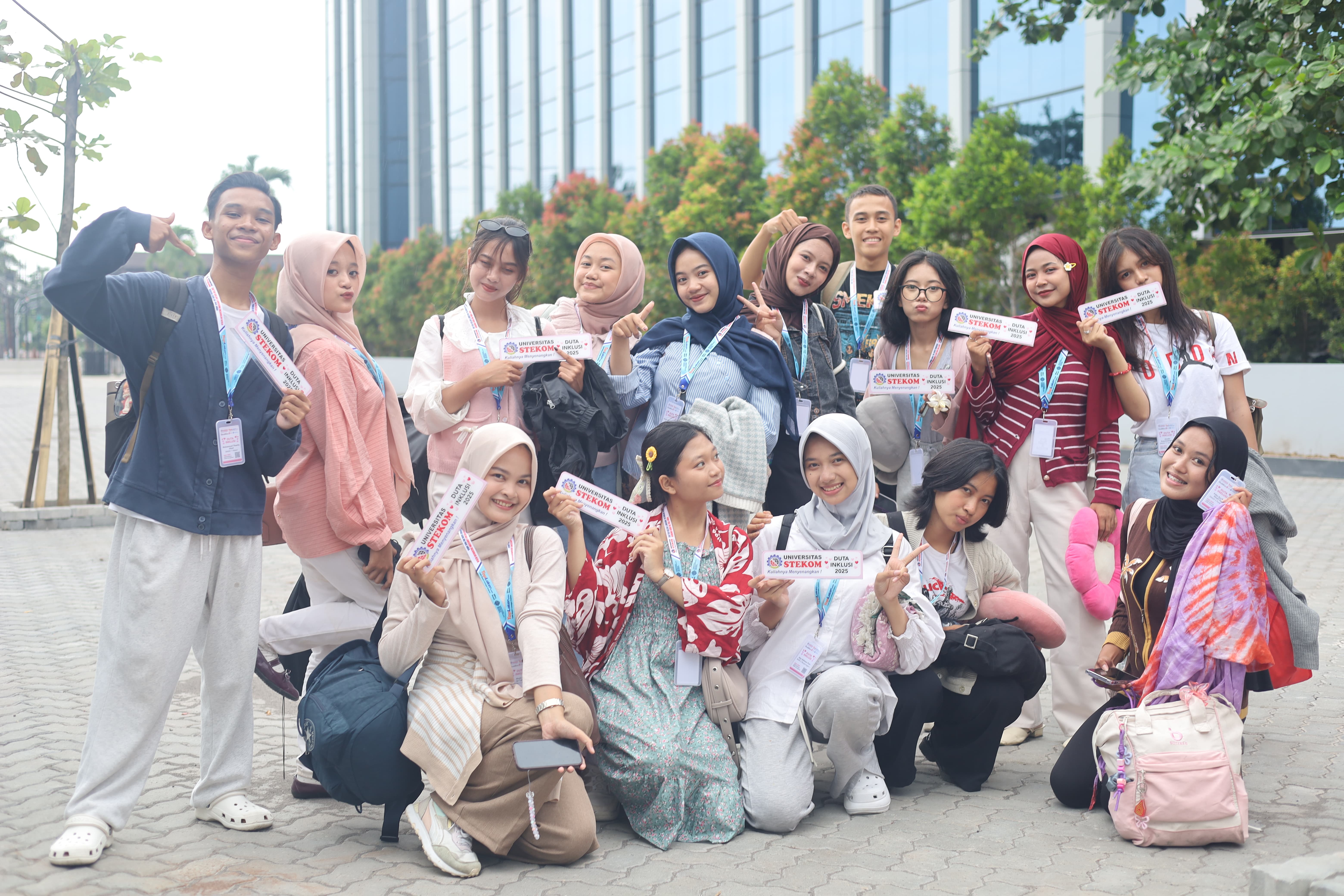 Universitas STEKOM Bersama Duta Inklusi Gelar Program Pelatihan Kebekerjaan bagi Anak Disabilitas di Bali