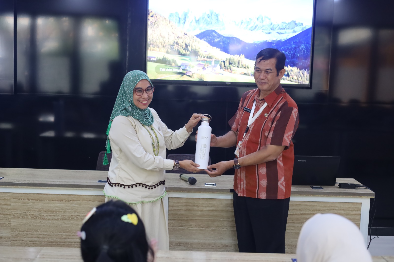 Universitas STEKOM Bersinergi dengan Puskesmas Plamongan Sari Semarang Gelar Sosialisasi Pencegahan Demam Berdarah Dengue