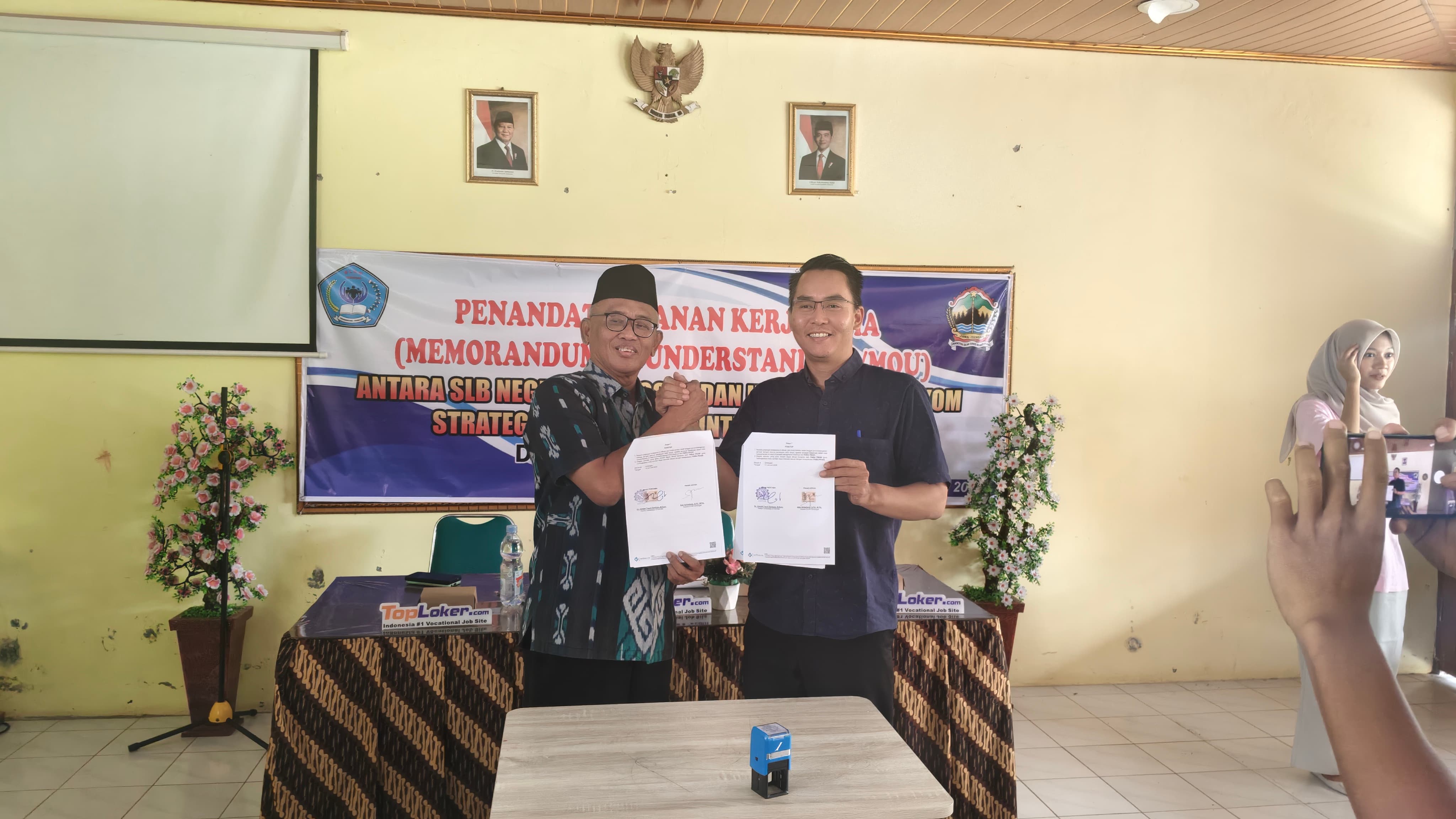 Universitas Stekom dan SLB Negeri Grobogan Resmi Tandatangani MoU Kerja Sama Inklusi