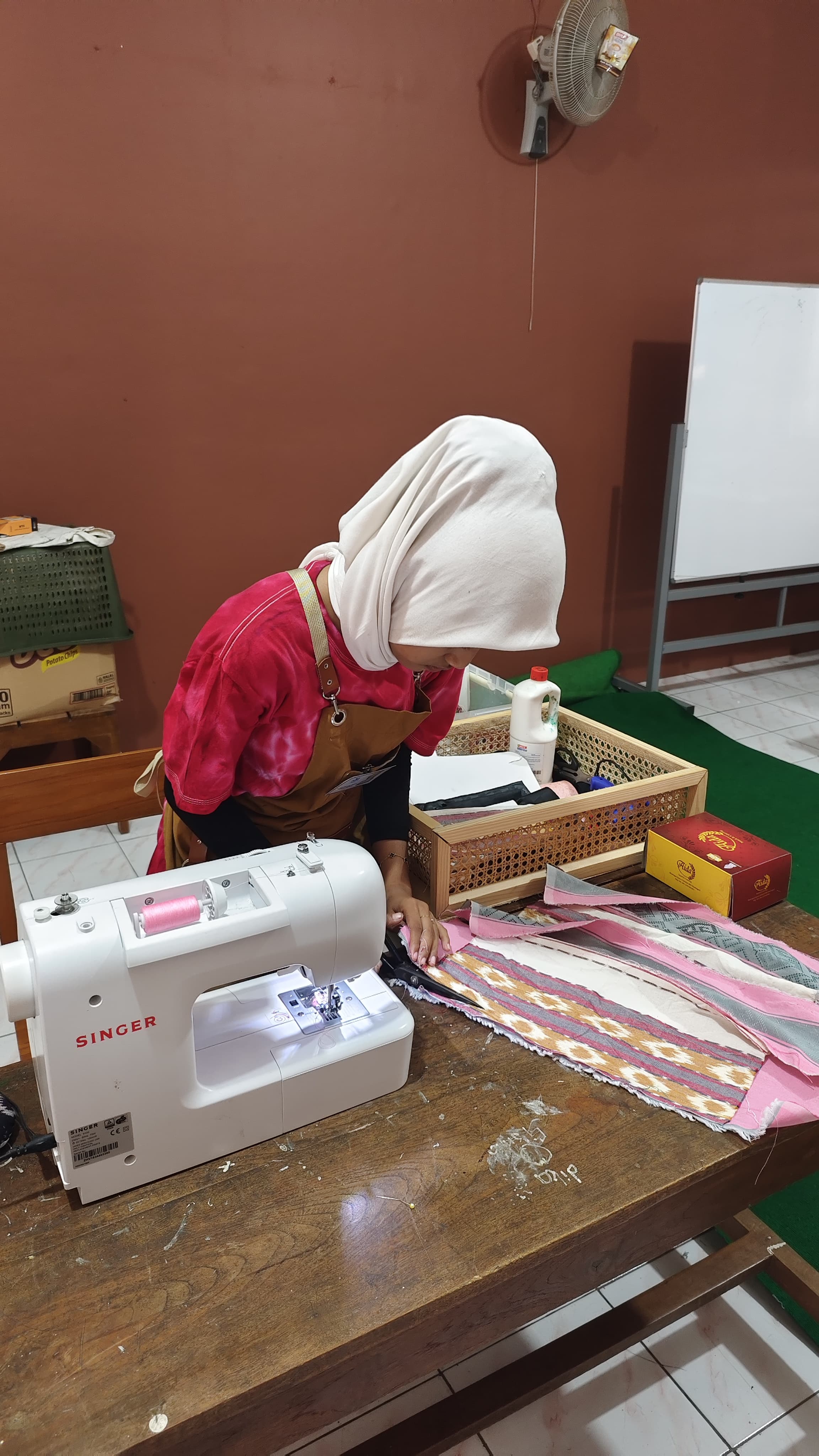 Universitas STEKOM Dukung Pendidikan Inklusif, Hadiri Kegiatan LKSN dan O2SN SLB di Jepara