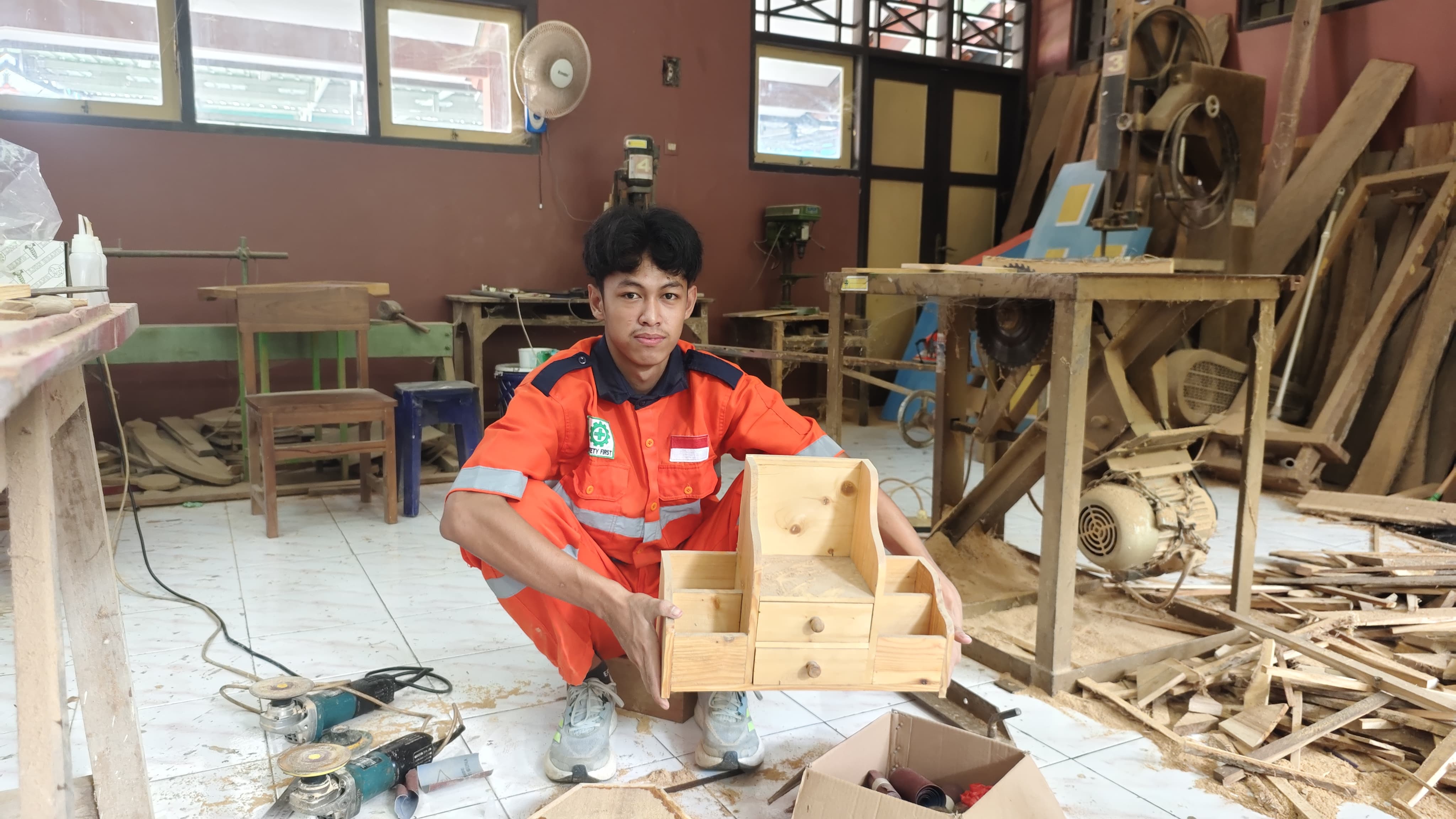 Universitas STEKOM Dukung Pendidikan Inklusif, Hadiri Kegiatan LKSN dan O2SN SLB di Jepara