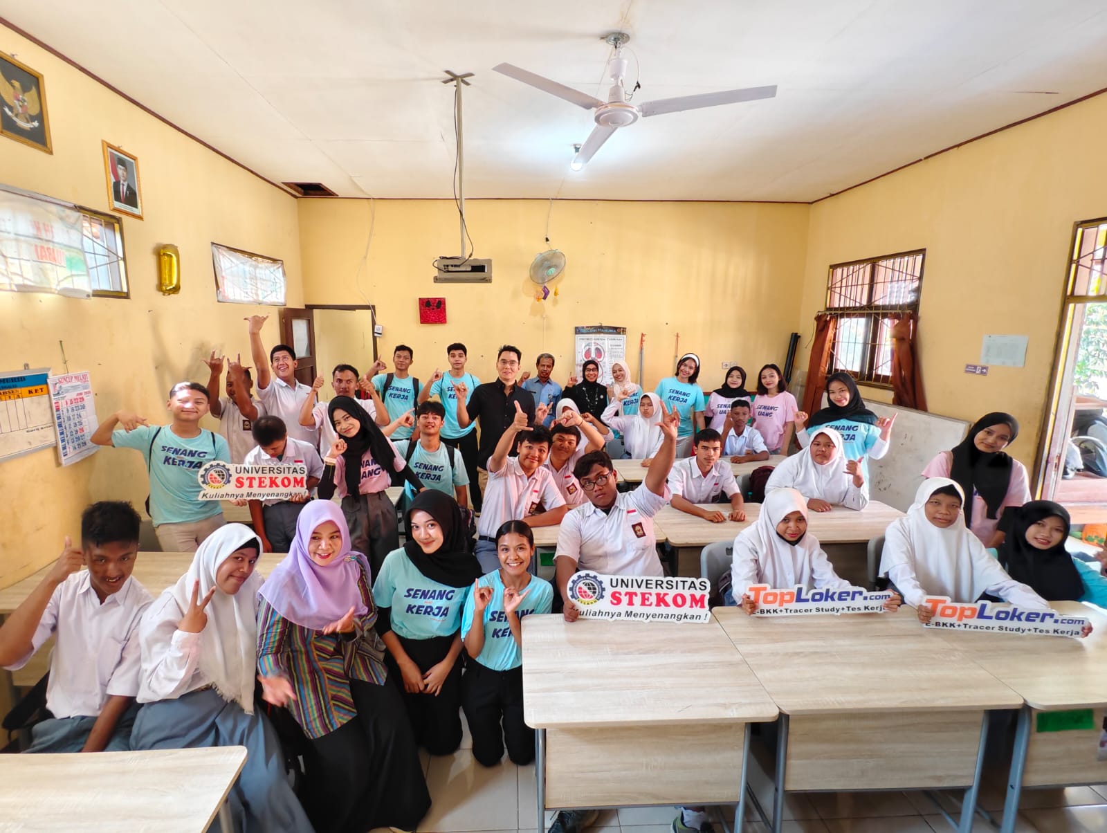 Universitas STEKOM Jalin Pendekatan Kakak Asuh dan Seleksi Siswa Siap Kerja di SLB Negeri Kendal