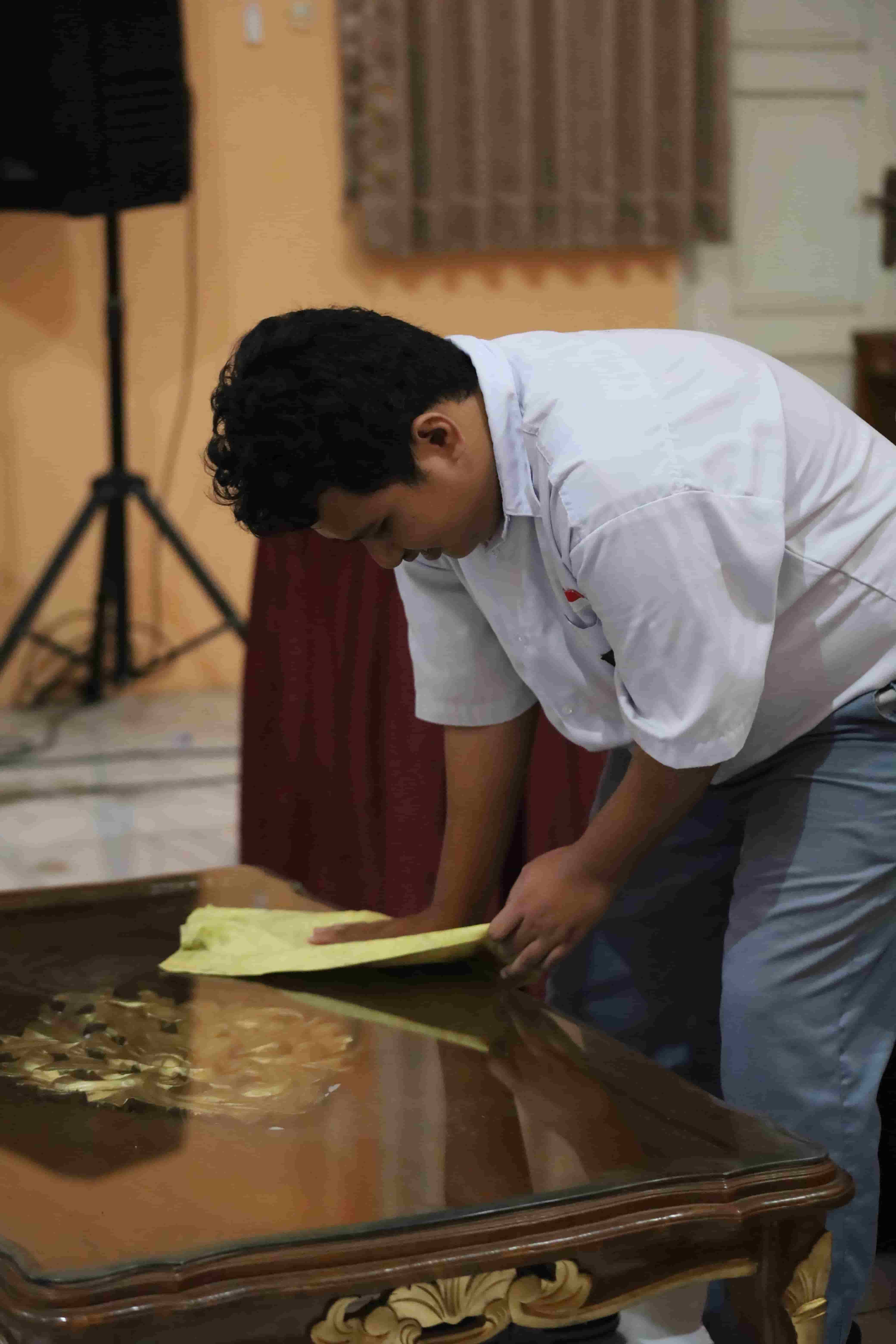 Universitas STEKOM Latih Kecakapan Housekeeping bagi Siswa Tuna Grahita dan Tuna Rungu di SLB Negeri Semarang