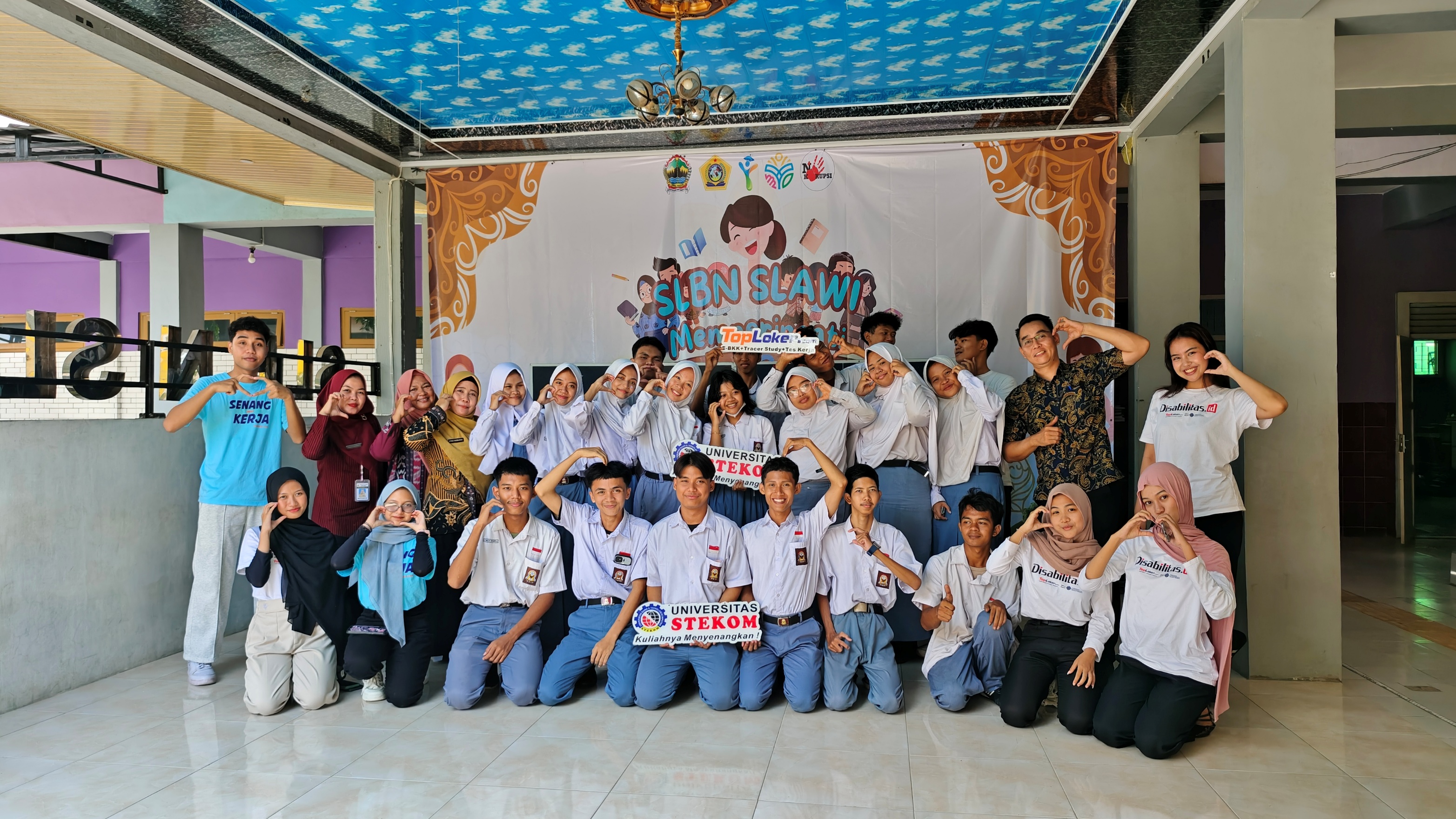 Universitas Stekom melaksanakan kunjungan resmi ke SLB Negeri Slawi dalam rangka menjalin kerja sama kelembagaan sekaligus memperkuat komitmen terhadap pengembangan pendidikan inklusif