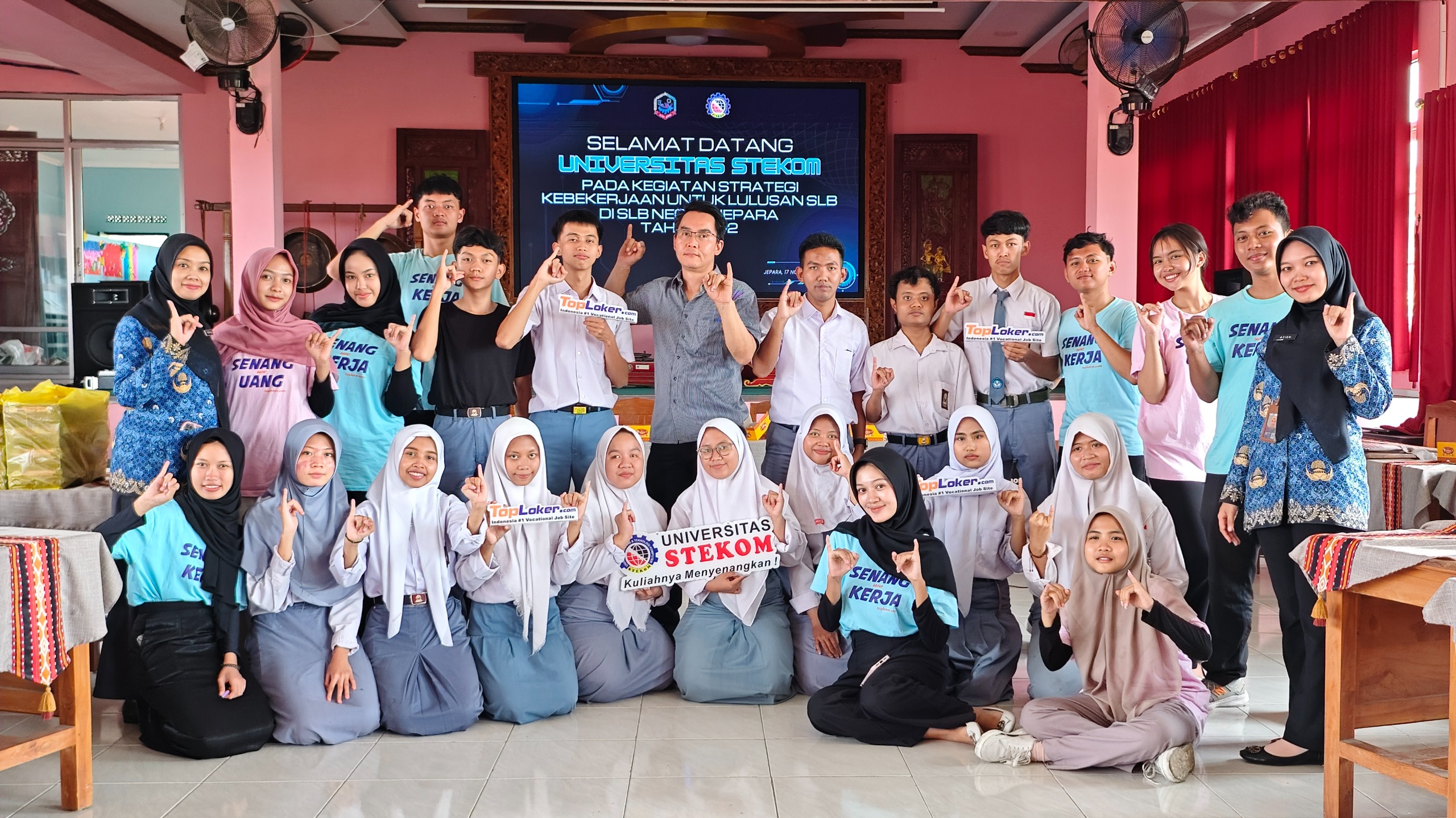 Universitas STEKOM Mengucapkan Selamat Hari Disabilitas Internasional 2025