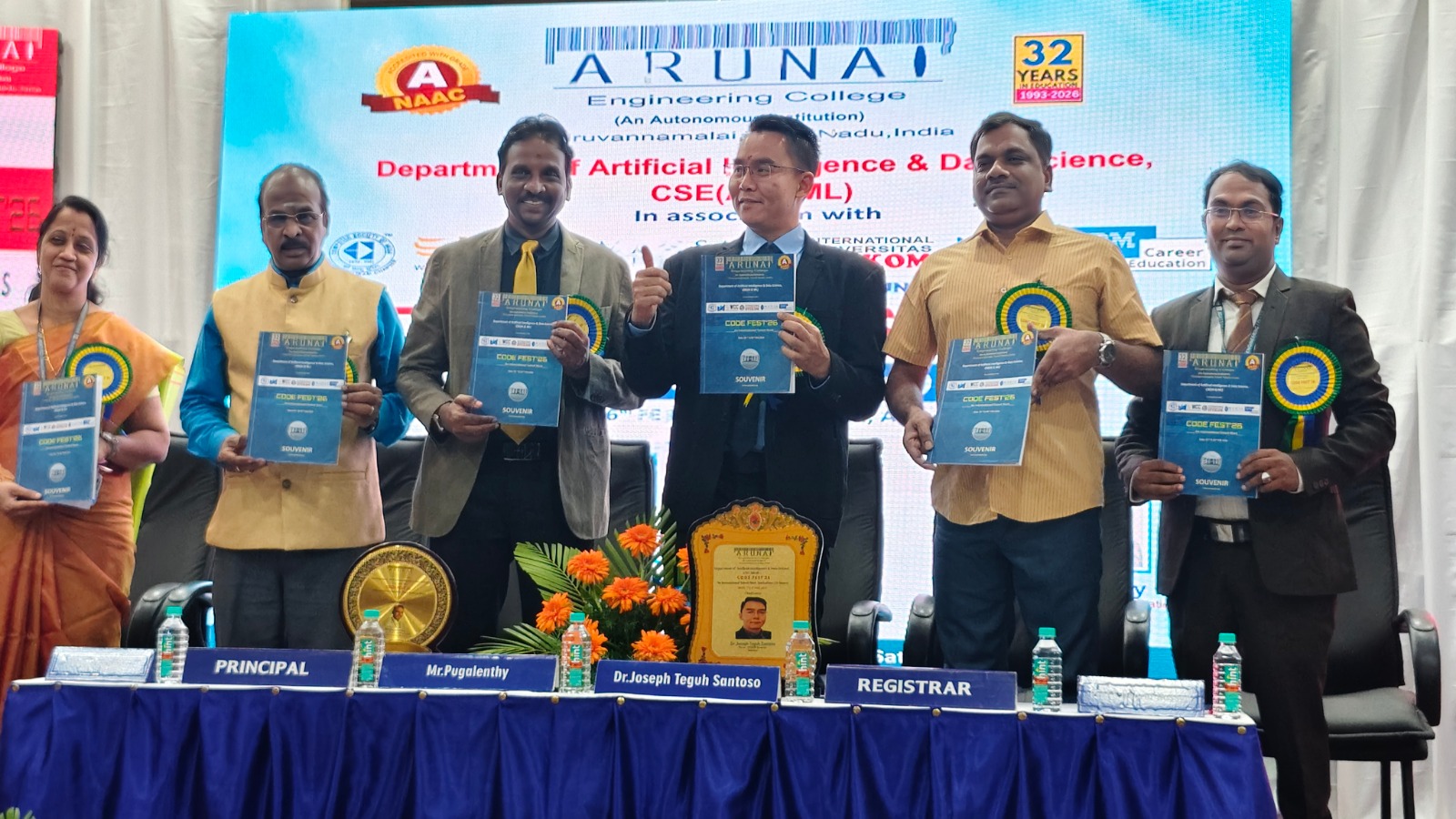 Universitas STEKOM Perkuat Jejaring Akademik Internasional melalui Partisipasi dalam CODEFEST 2 – Hackathon 2026 di Arunai College of Engineering, India