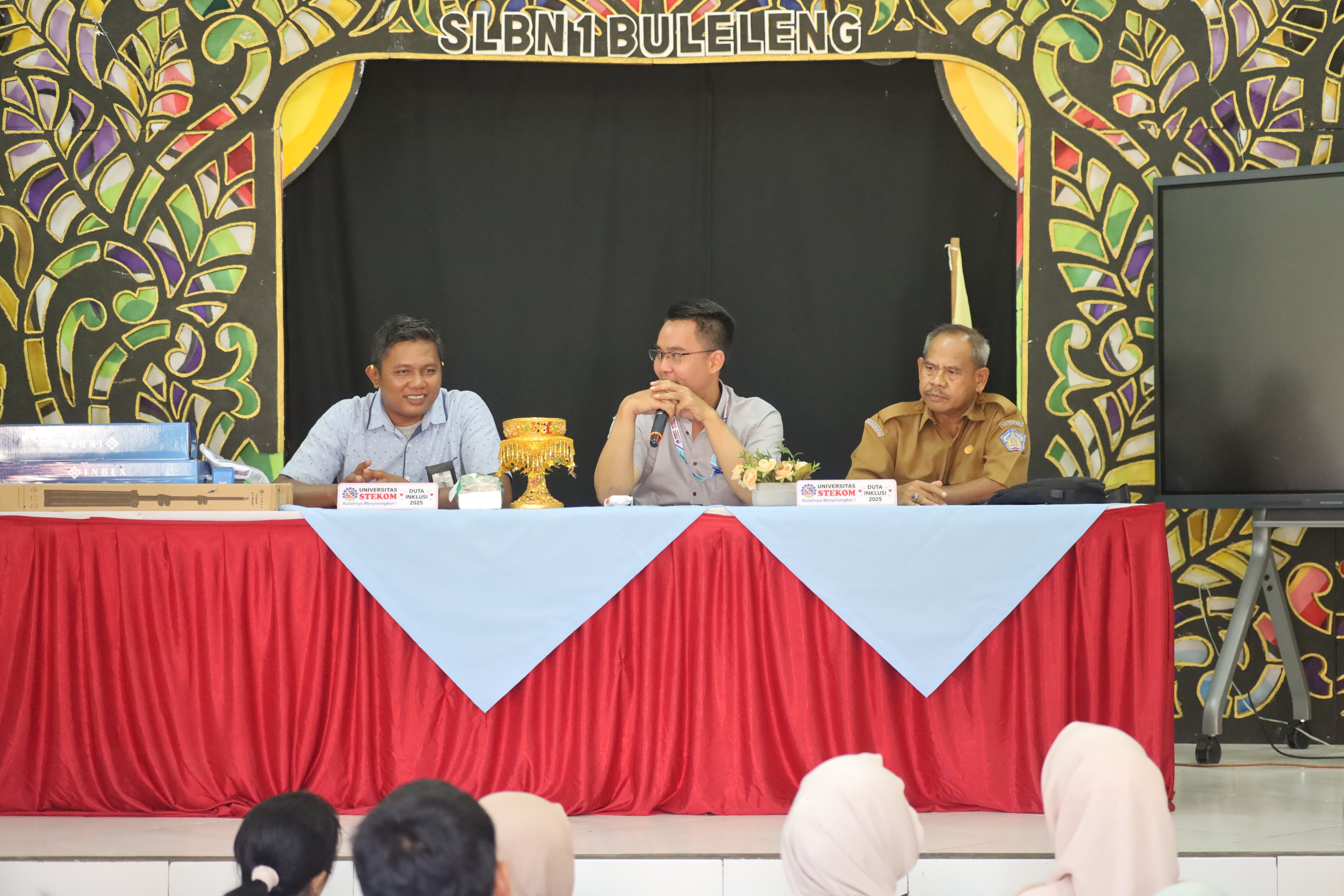 Universitas STEKOM Perkuat Pendidikan Inklusif melalui Penandatanganan MoU dengan SLB Negeri 1 dan 2 Buleleng