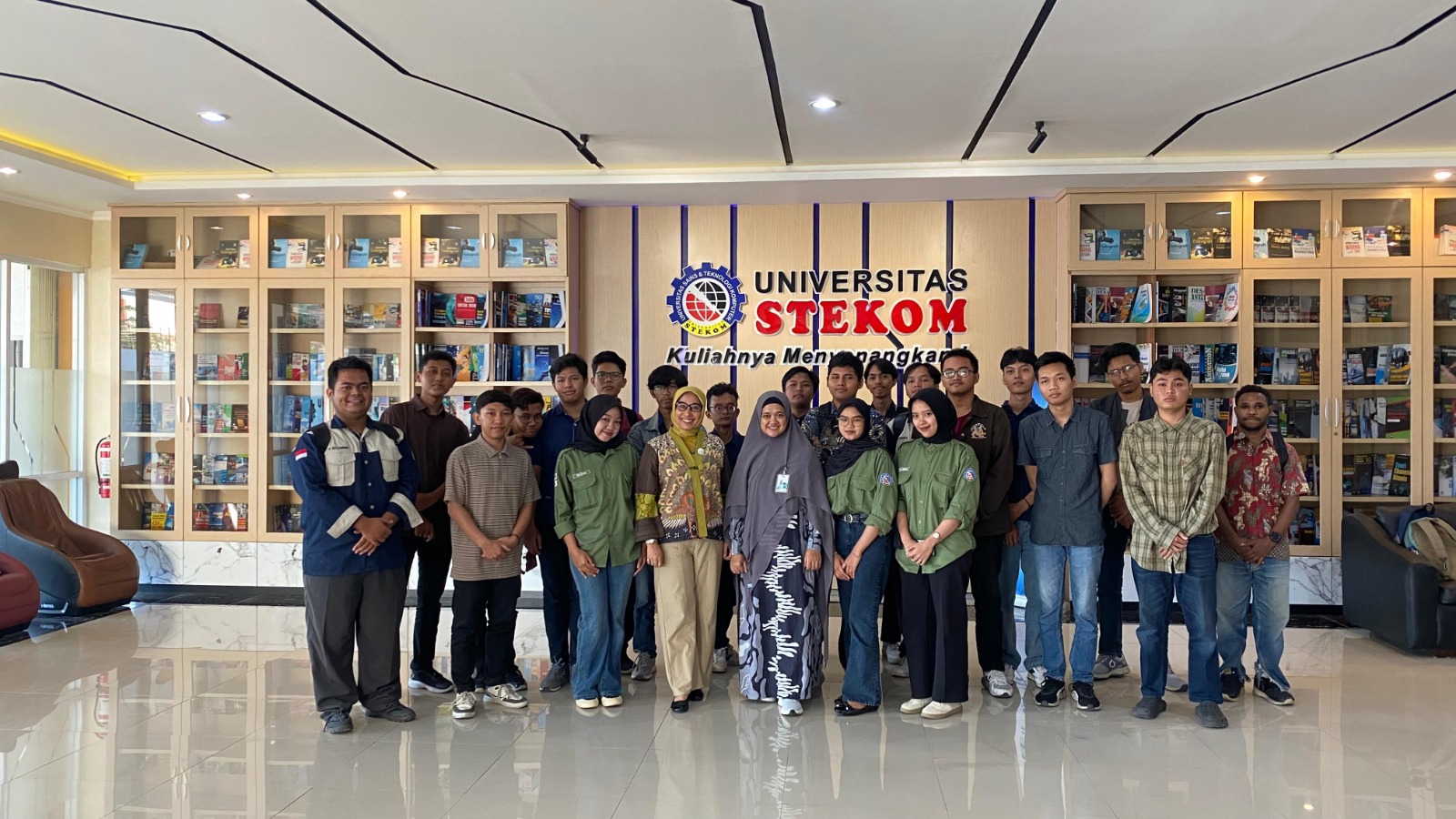 Universitas STEKOM Selenggarakan Kuliah Umum Korporasi Series ke-35 Bersama PT Nusantara Buildings Industries